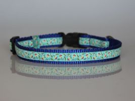Halsband, Wasserlilie